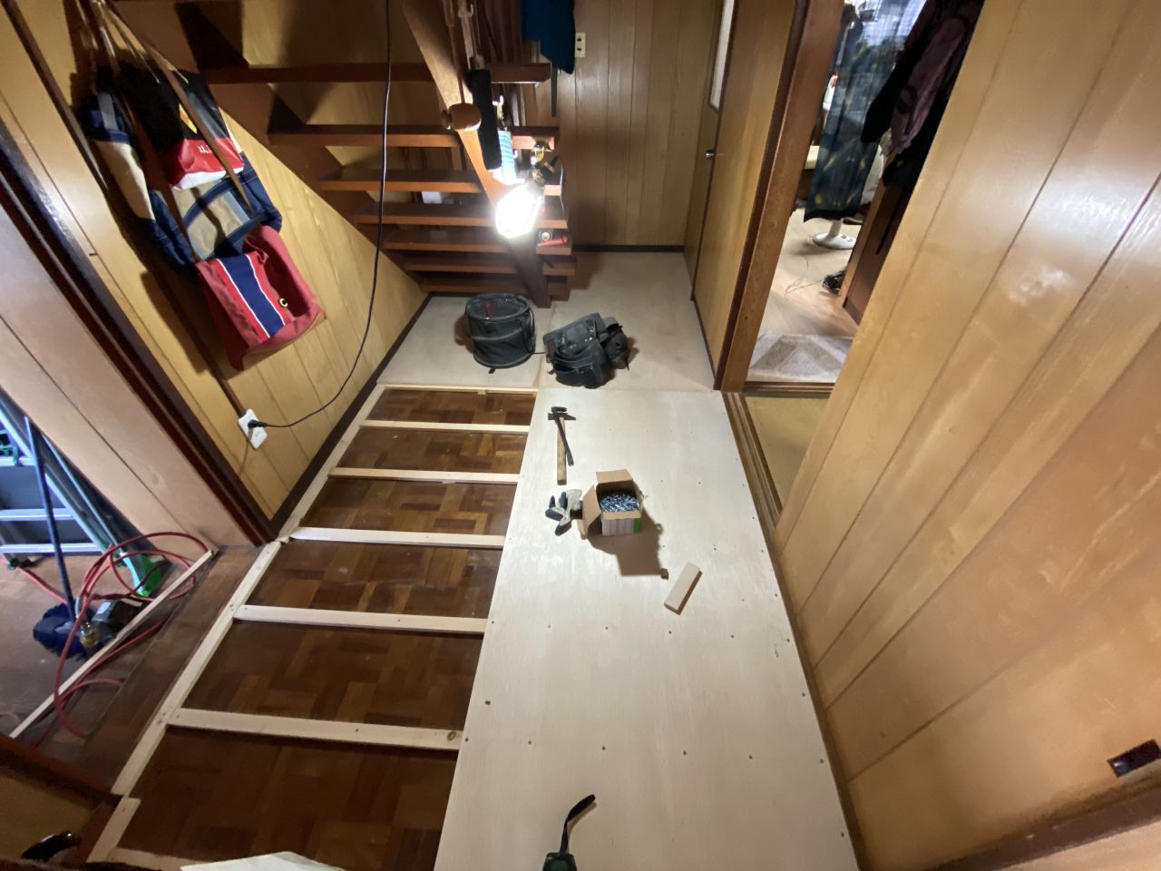 施工中 (6)