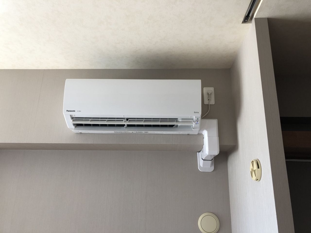 エアコン取付工事 (3)